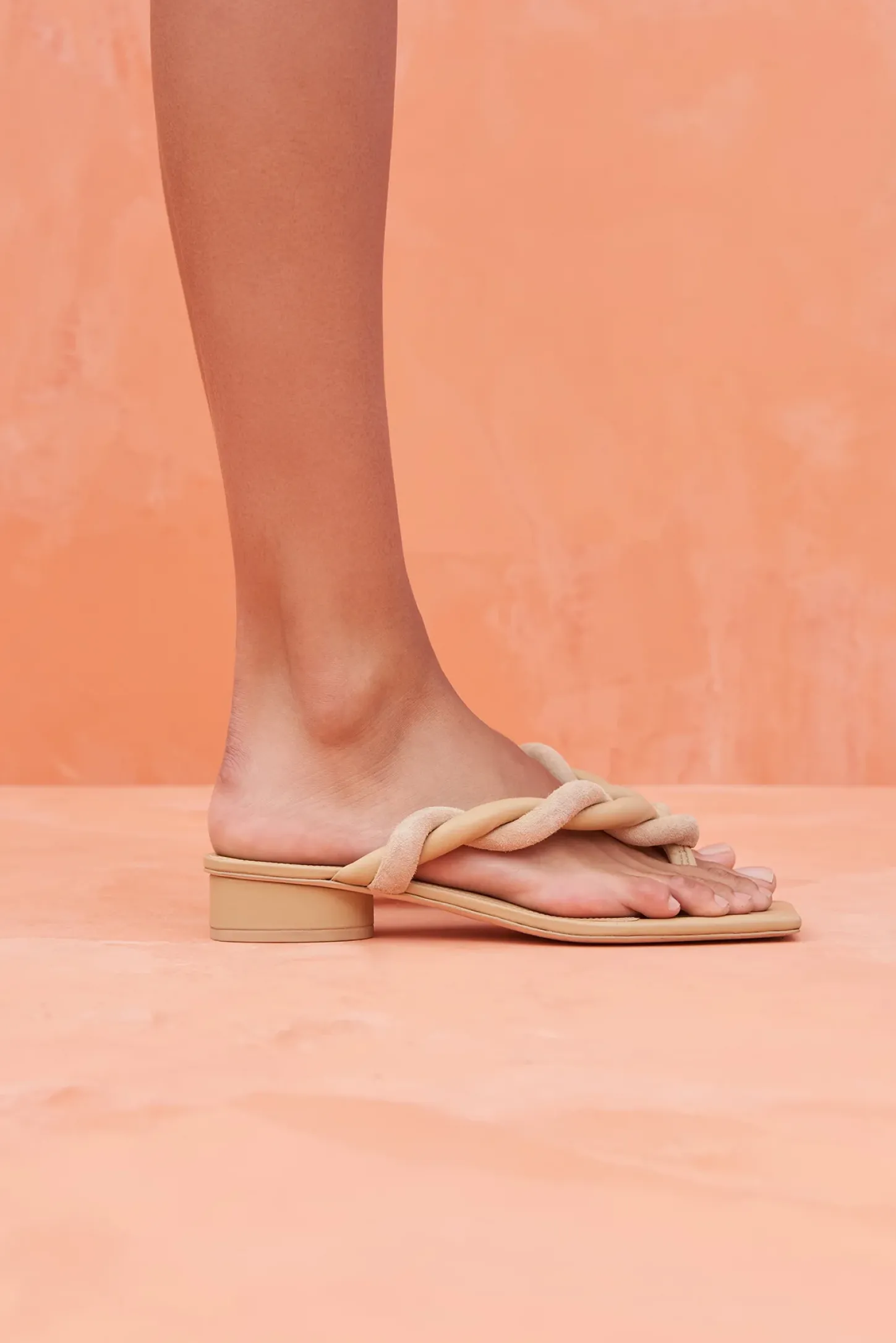 New ELM SANDAL - SAND Flats|Sandals